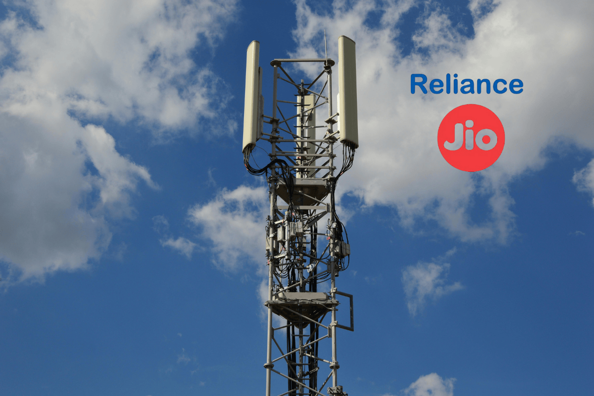Jio Services Hit by Major Outage; Users Face Network and Internet Issues